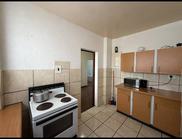2 BEDROOM PROPERTY TO RENT IN ALLEN GROVE